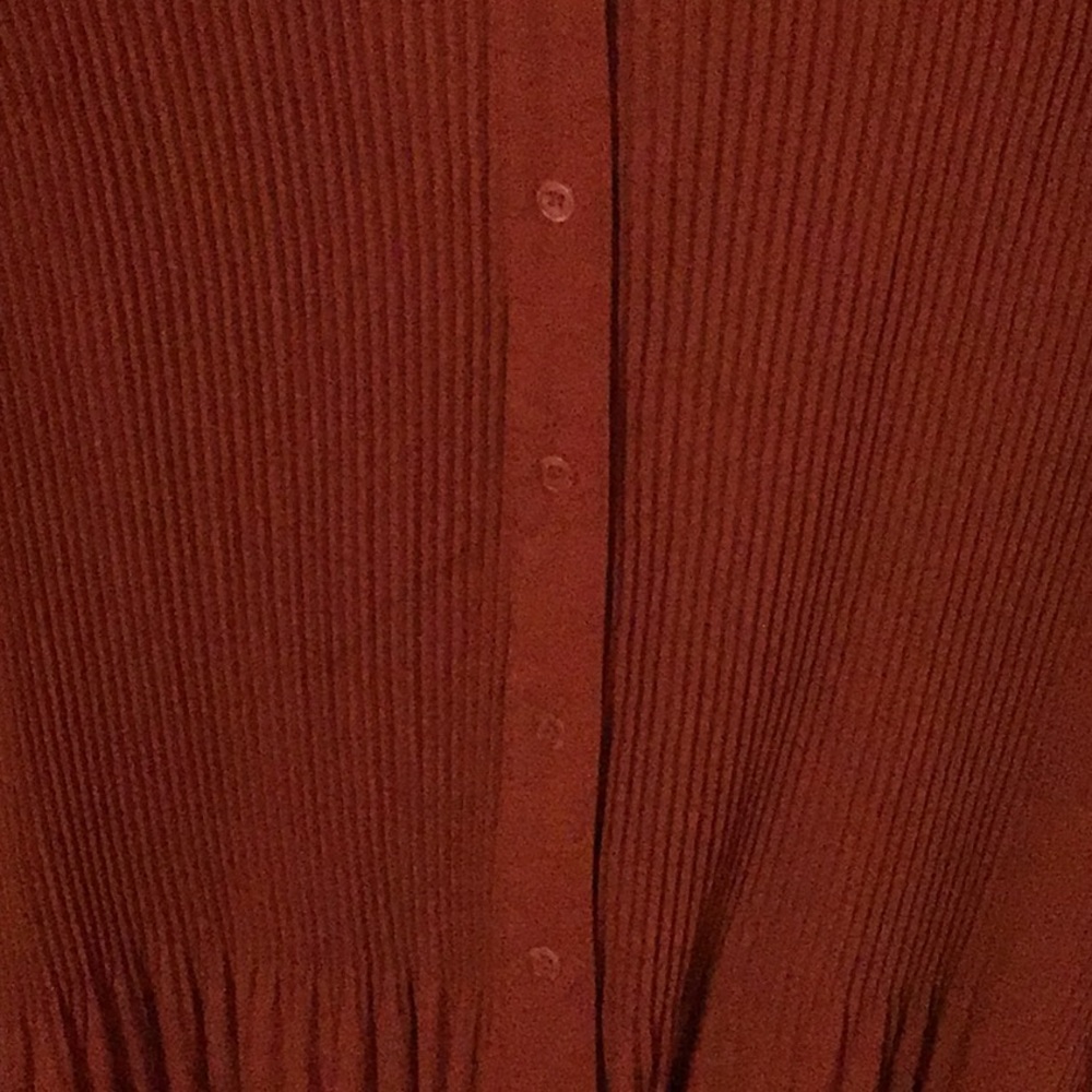 Blouse - Picture 2 of 3